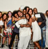 Fafá Araújo dirige turma de formação em fotografia