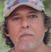 Sambista Maurício Brasil lança o clipe Bata o Tambor