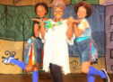 Espetáculo infanto-juvenil ‘Dandara na Terra dos Palmares’ aborda racismo estrutural e resgata ancestralidade
