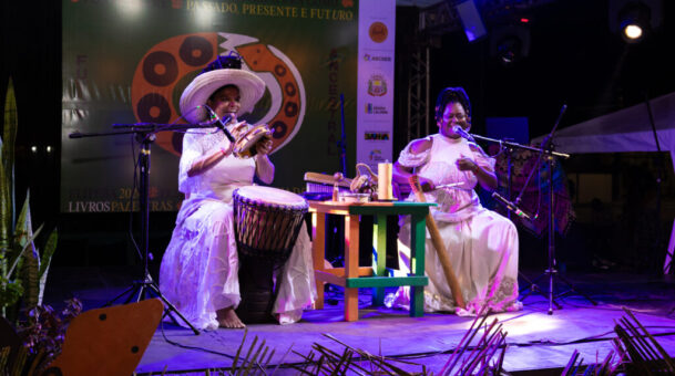 Festa Literária de Boipeba (FLIPEBA) encerrou programação com sarau, livros e música