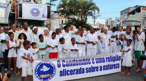 Caminhada pelo Fim da Violência e da Intolerância Religiosa e pela Paz completa 20 anos