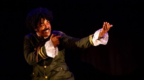 Após sucesso de estreia, espetáculo sobre Lucas Dantas chega a Lauro de Freitas