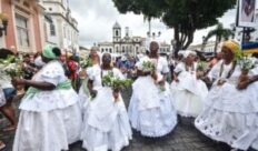 Bloco Alvorada realiza a 43ª Lavagem da Fonte do Gravatá com shows gratuitos