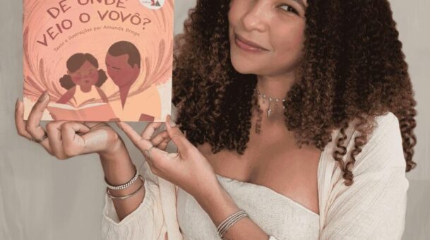 Ilustradora discute processo criativo e  ancestralidade negra em conversa aberta na UFBA